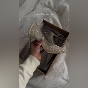 Steve Madden Thrive Pearl Clear Stiletto Heels Size 6.5 🤍🥂✨